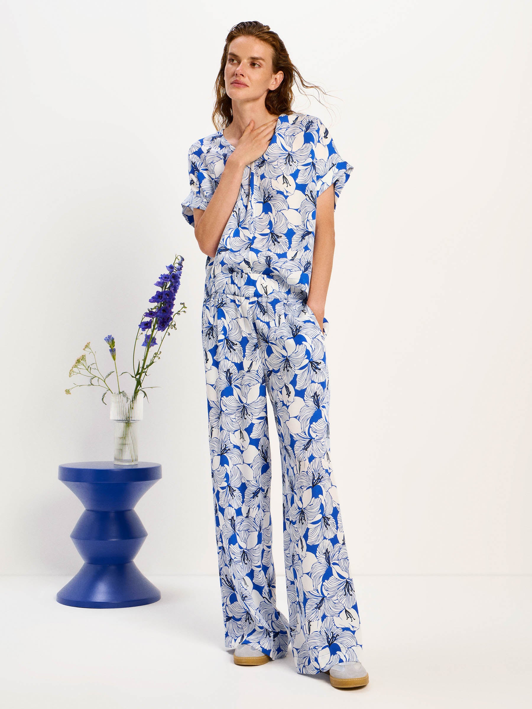 Blusenshirt - Print Bloom Lapis von Lanius